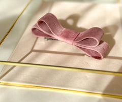 Barrette bow hair clip - Pink velvet Barrette bow hair clip - Pink velvet Gabificent