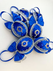Christmas Baubles - Blue and silver- Set of 6 Christmas Baubles - Blue and silver- Set of 6 Gabificent