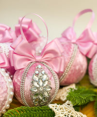 Christmas Baubles - Pink - Set of 6 Christmas Baubles - Pink - Set of 6 Gabificent