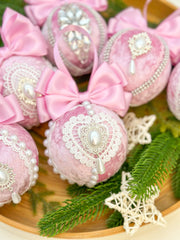 Christmas Baubles - Pink - Set of 6 Christmas Baubles - Pink - Set of 6 Gabificent