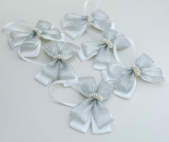 Christmas Tree Bows - White and Silver Christmas Tree Bows - White and Silver - Gabificent