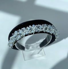 Headband - black velvet with pearls and rhinestones Headband - black velvet with pearls and rhinestones - Gabificent