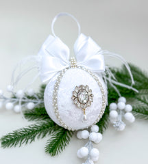 Christmas Bauble Ornament - White  Feathers- One Piece Christmas Bauble Ornament - White  Feathers- One Piece