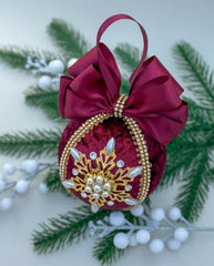 Christmas Baubles - Burgundy Snowflake - One Piece Christmas Baubles - Burgundy Snowflake - One Piece