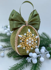 Christmas Baubles - Olive Green Snowflake - One Piece Christmas Baubles - Olive Green Snowflake - One Piece
