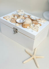 Keepsake box with seashells - Medium Keepsake box with seashells - Medium Gabificent