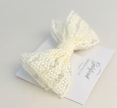 Large lace hair bow “Cream” Large lace hair bow “Cream” Gabificent