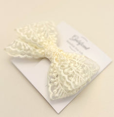 Large lace hair bow “Cream” Large lace hair bow “Cream” Gabificent