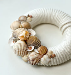 Wreath with sea shells Wreath with sea shells Gabificent