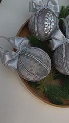 Christmas Baubles - Silver- Set of 6 Christmas Baubles - Silver- Set of 6