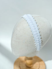 White headband with lace - Gabificent