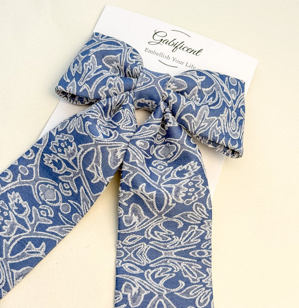 Large hair bow “Blue Dream”
