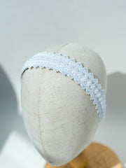 White headband with lace - Gabificent