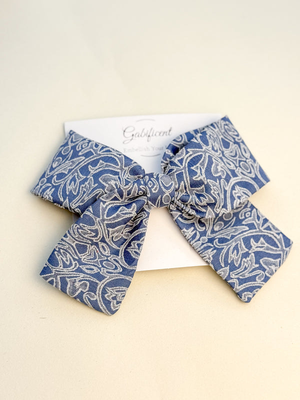 Large hair bow “Blue Dream”