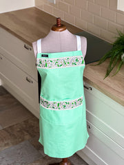 Apron “ Bright green” - Gabificent