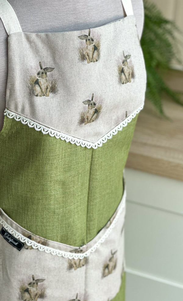 Apron “Green bunnies” Gabificent