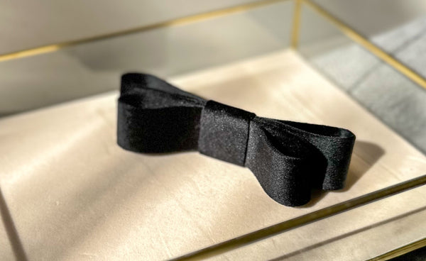 Barrette bow hair clip - Back Velvet Gabificent