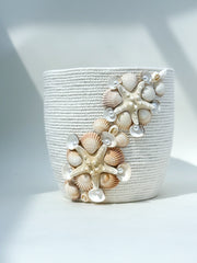 Indoor plant pot with shells