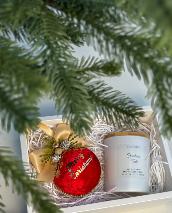Christmas Bauble and Candle gift set Gabificent