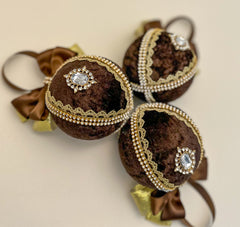 Christmas Baubles - Chocolate Brown- set of 6 Gabificent