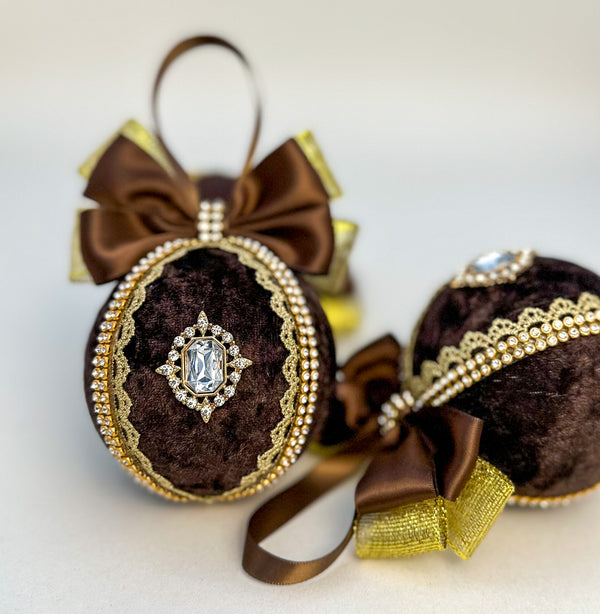 Christmas Baubles - Chocolate Brown- set of 6 Gabificent