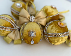 Christmas Baubles - Gold- Set of 6 - Gabificent