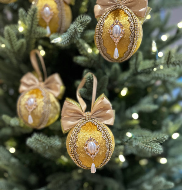 Christmas Baubles - Gold- Set of 6 Gabificent