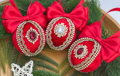 Christmas Baubles - Red- Set of 3 Gabificent