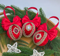 Christmas Baubles - Red- Set of 3 Gabificent