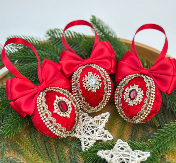 Christmas Baubles - Red- Set of 3 Gabificent
