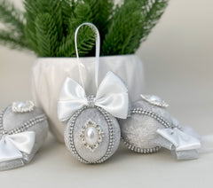 Christmas Baubles - Silver - Set of 3 - Gabificent