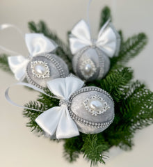 Christmas Baubles - Silver - Set of 3 - Gabificent