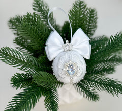 Christmas Baubles - White Gabificent