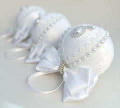 Christmas Baubles - White- One Piece Gabificent