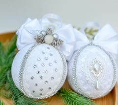 Christmas Baubles - White- Set of 3 Gabificent