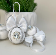 Christmas Baubles - White- Set of 3 - Gabificent