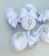 Christmas Baubles - White- Set of 6 - Gabificent