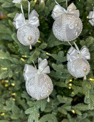 Christmas Baubles and Tree Topper- Silver- Six Baubles and One Tree Topper Gabificent