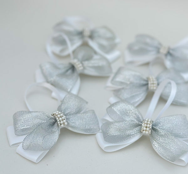 Christmas Tree Bows - White and Silver - Gabificent