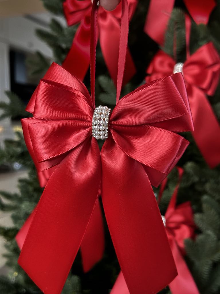 Christmas Tree Bows with tails - Red – Gabificent