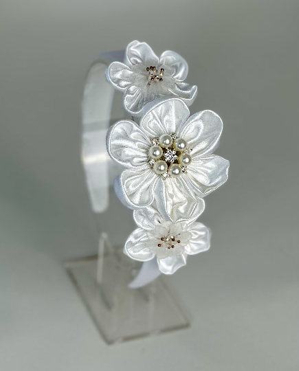 Headband with White satin flowers Gabificent