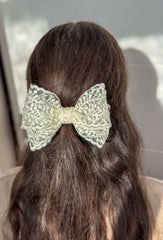 Large lace hair bow “Cream”