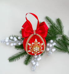 Christmas Bauble Ornament - Red Snowflake - One Piece