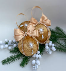 Christmas Baubles -Gold - One piece