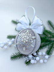 Christmas Baubles - Silver Snowflake - One Piece