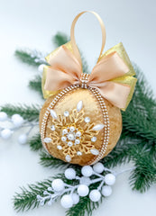 Christmas Baubles -Gold  Snowflake - One piece