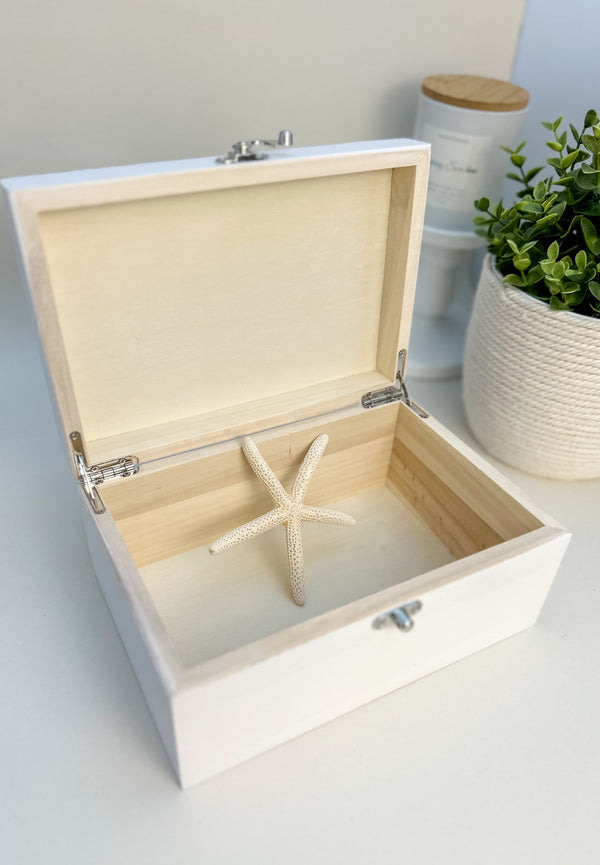 Keepsake box with seashells - Medium Gabificent