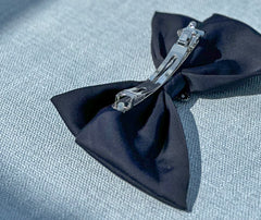 Large hair bow “Black” - Gabificent