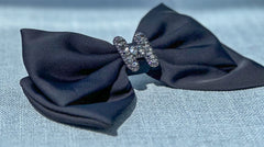 Large hair bow “Black” - Gabificent