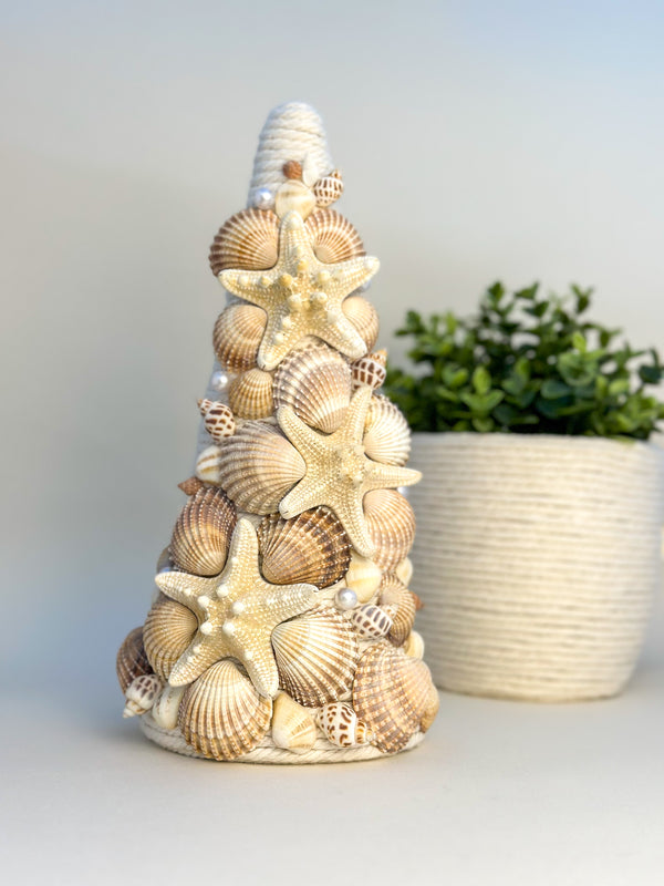 Shells table decoration - Gabificent